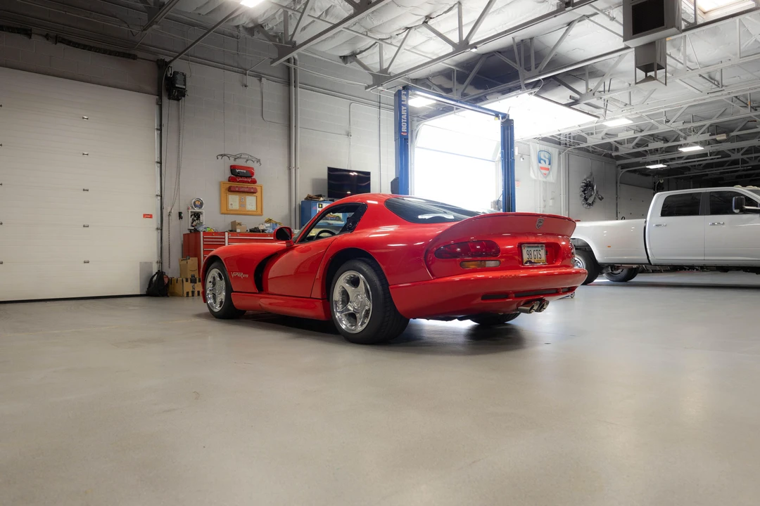 1998 Dodge Viper GTS 2nd Gen - Image 11 of 31