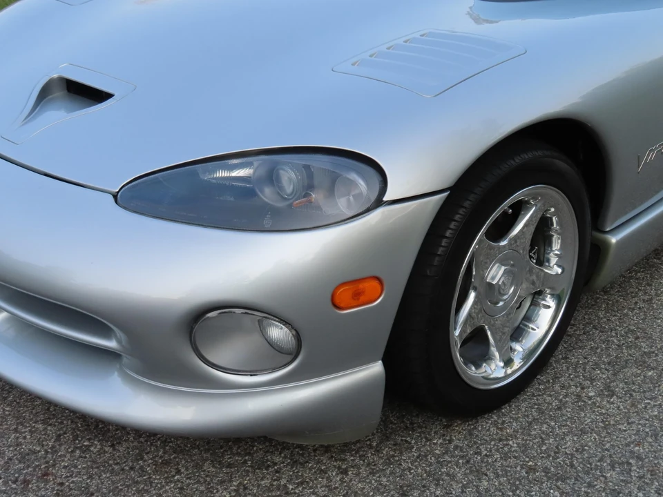 1998 Dodge Viper GTS 2nd Gen - Image 30 of 31