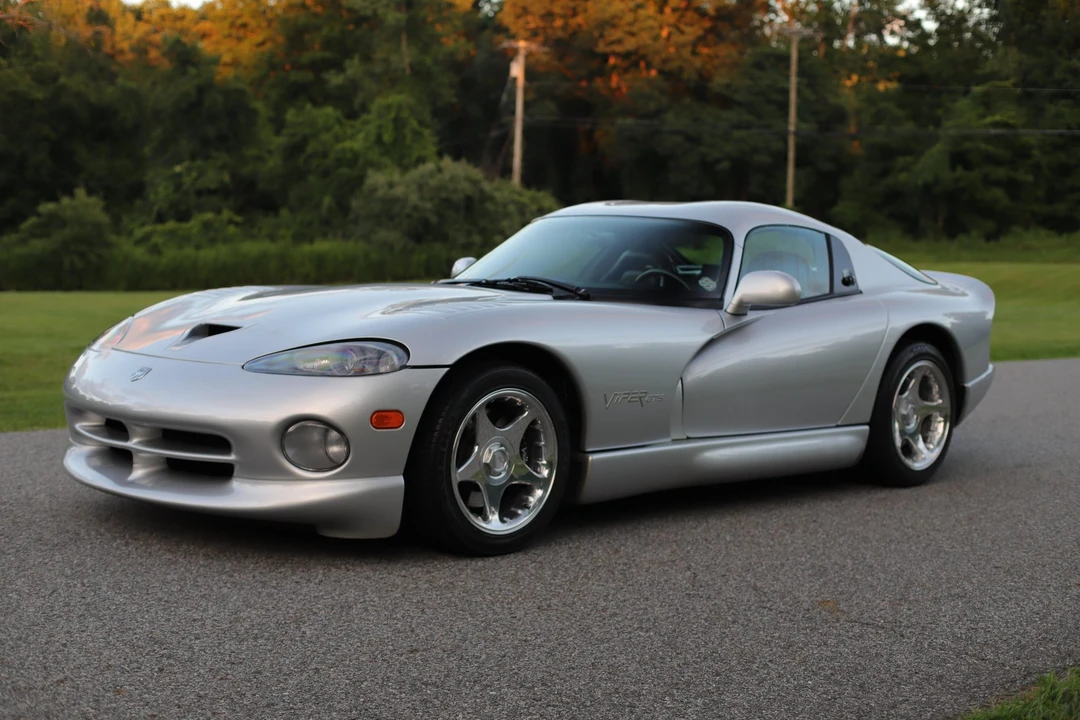 1998 Dodge Viper GTS 2nd Gen - Image 3 of 31