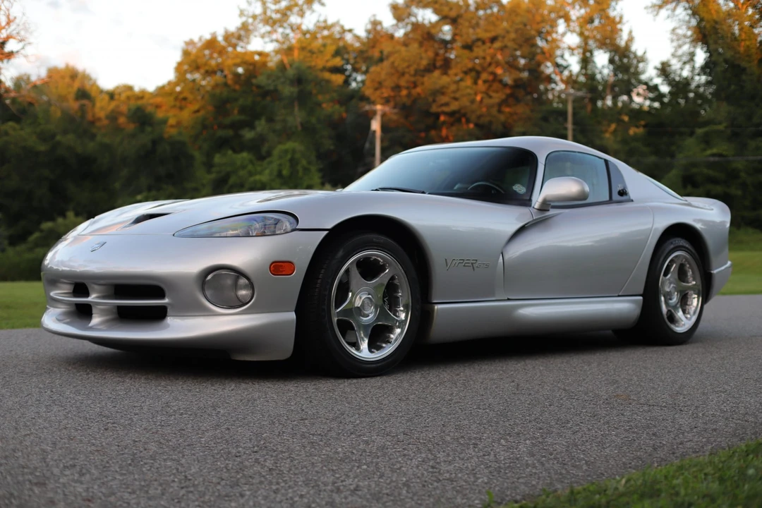 1998 Dodge Viper GTS 2nd Gen - Image 4 of 31