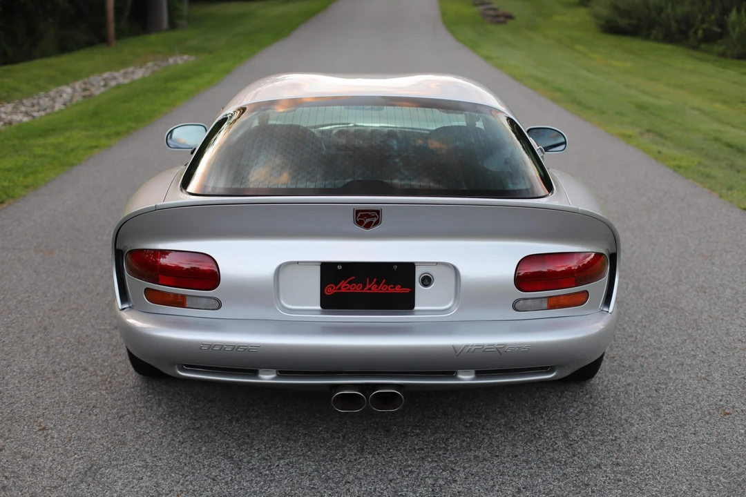 1998 Dodge Viper GTS 2nd Gen - Image 17 of 31
