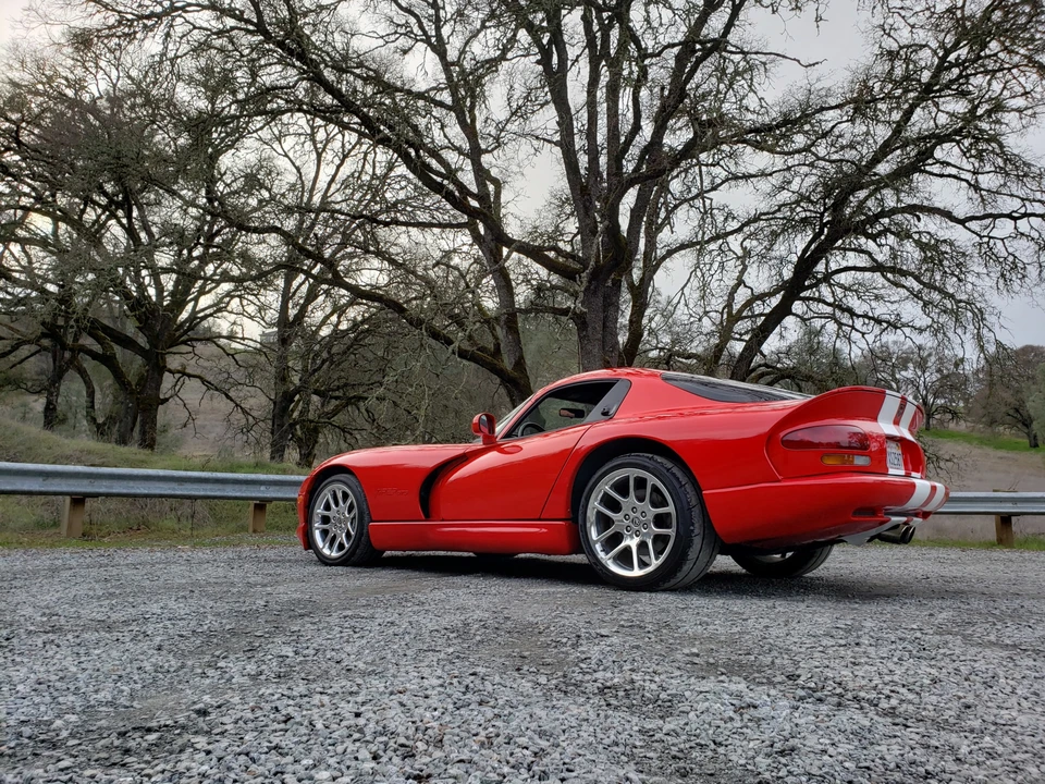 1998 Dodge Viper GTS 2nd Gen - Image 10 of 31