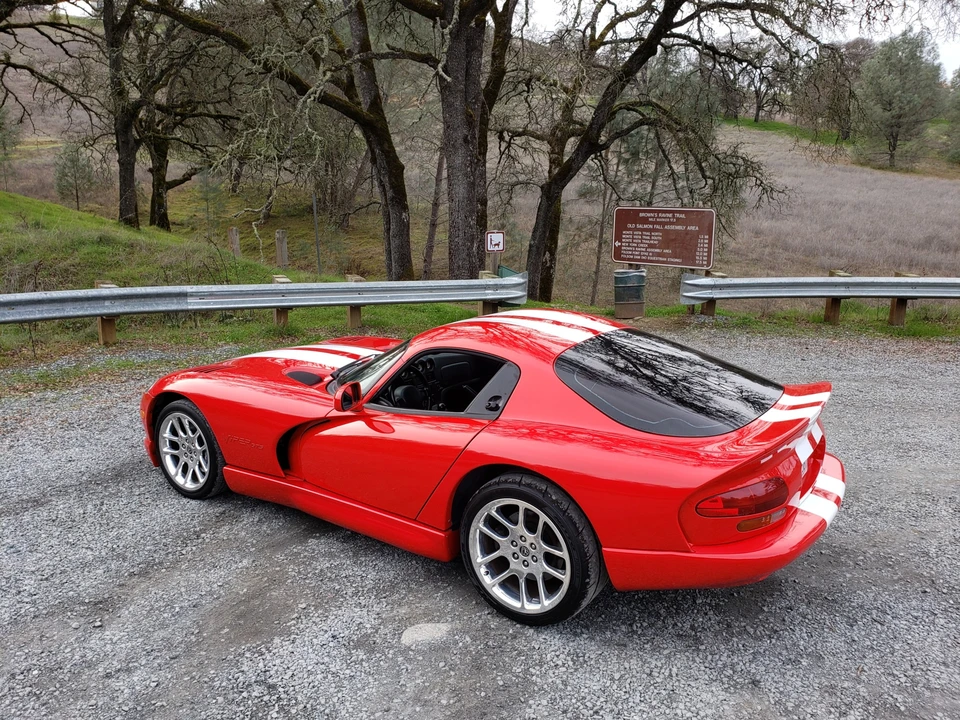 1998 Dodge Viper GTS 2nd Gen - Image 9 of 31