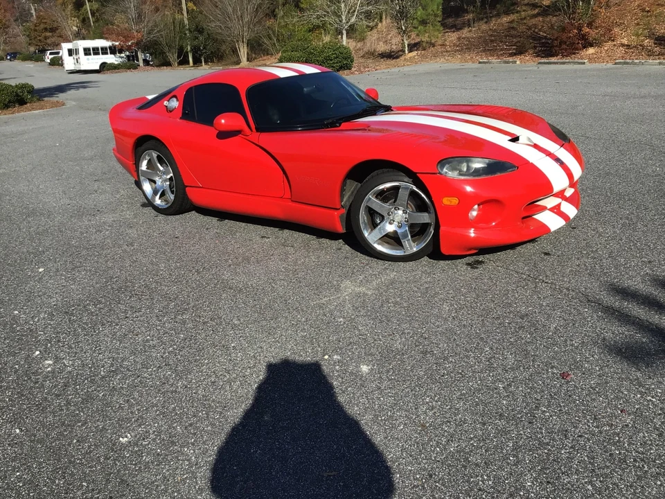 1998 Dodge Viper GTS 2nd Gen - Image 15 of 31