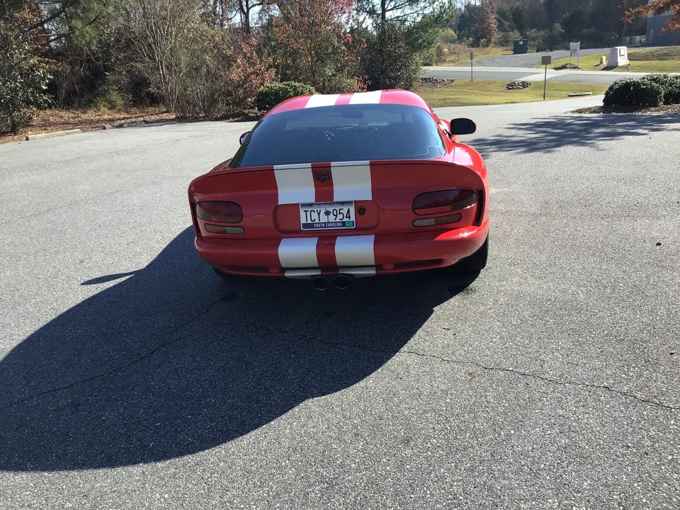 1998 Dodge Viper GTS 2nd Gen - Image 11 of 31