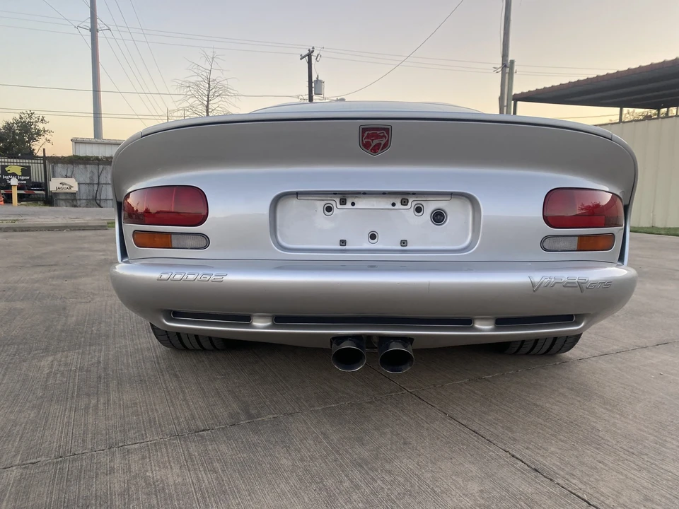 1998 Dodge Viper GTS 2nd Gen - Image 18 of 31