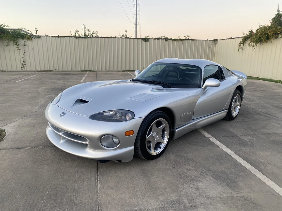 1998 Dodge Viper GTS 2nd Gen - Image 4 of 31