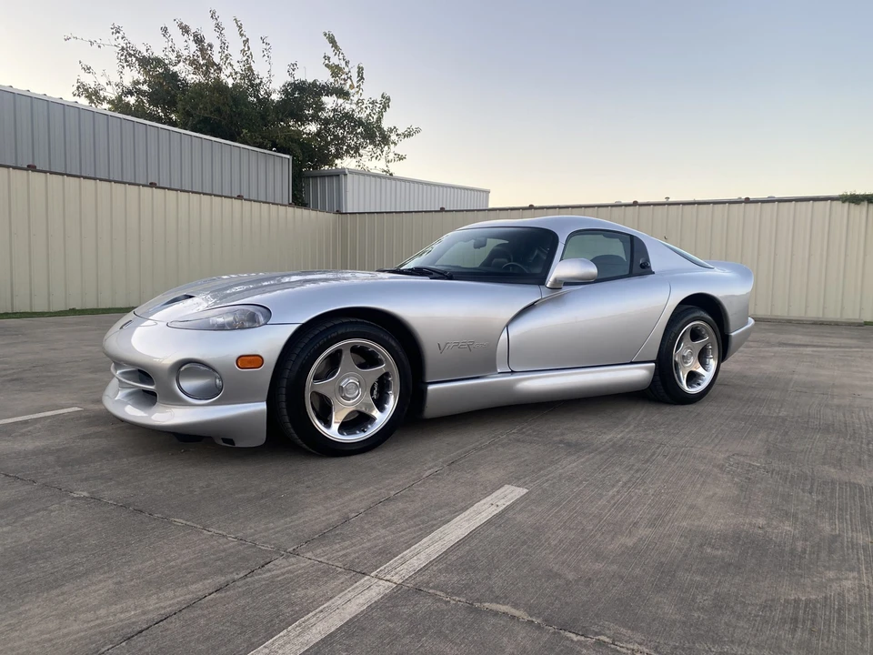 1998 Dodge Viper GTS 2nd Gen - Image 8 of 31