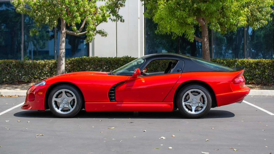 1998 Dodge Viper GTS 2nd Gen - Image 2 of 20