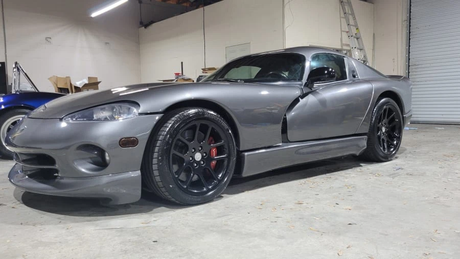 1998 Dodge Viper GTS 2nd Gen - Image 16 of 23