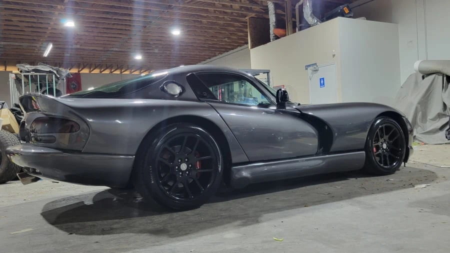 1998 Dodge Viper GTS 2nd Gen - Image 18 of 23