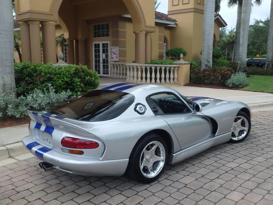 1998 Dodge Viper GTS 2nd Gen - Image 6 of 8