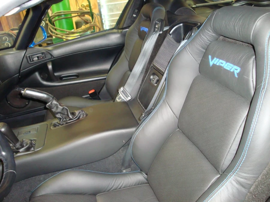 1998 Dodge Viper GTS 2nd Gen - Image 4 of 8