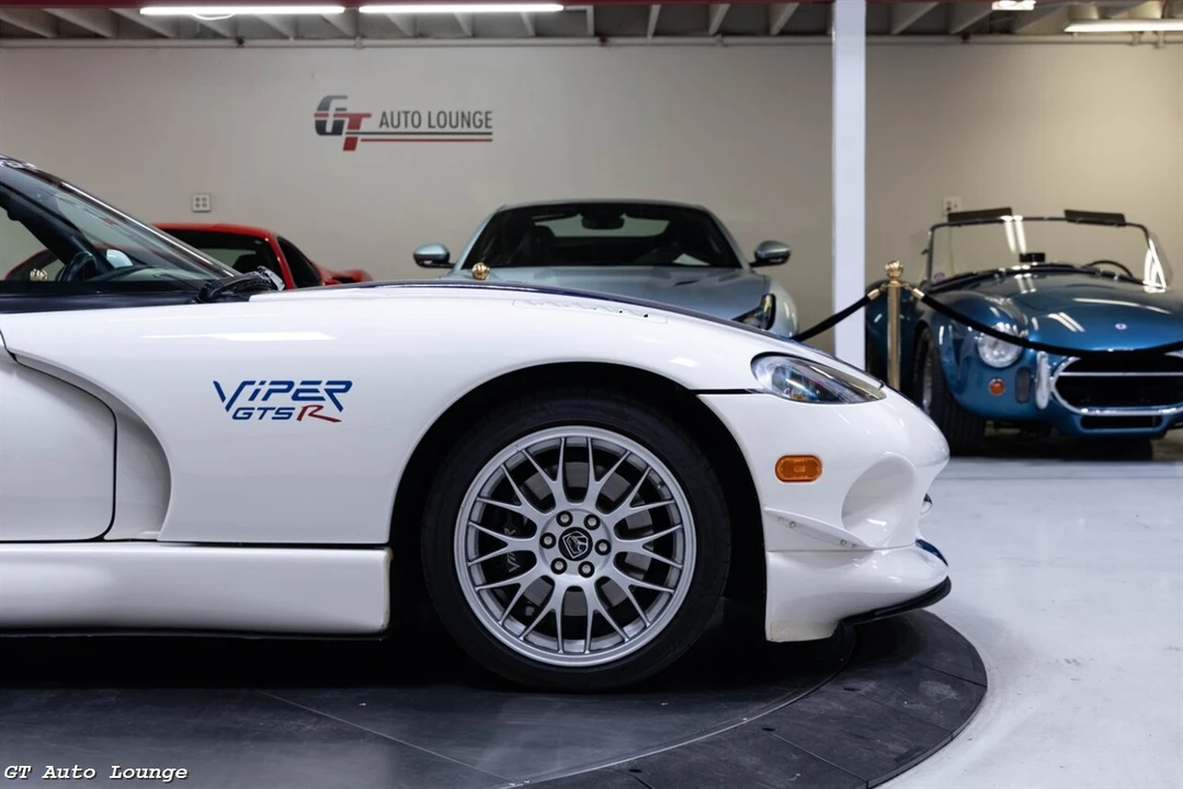 1998 Dodge Viper GTS 2nd Gen - Image 12 of 31