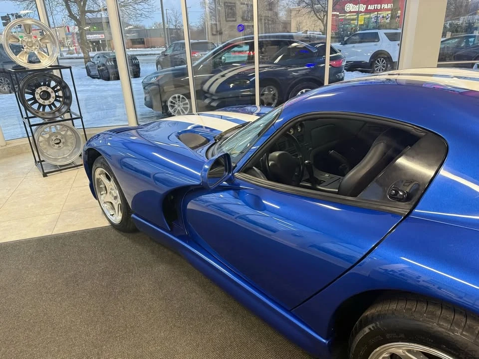 1998 Dodge Viper GTS 2nd Gen - Image 3 of 20