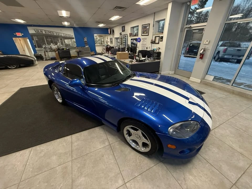 1998 Dodge Viper GTS 2nd Gen - Image 7 of 20