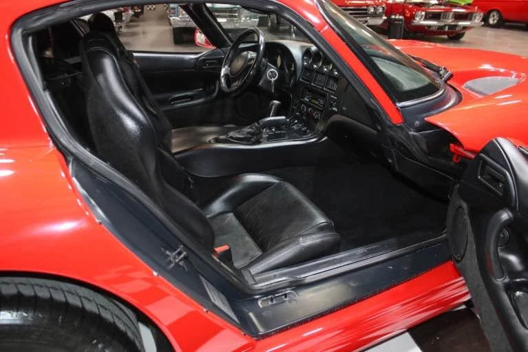 1998 Dodge Viper GTS 2nd Gen - Image 3 of 5