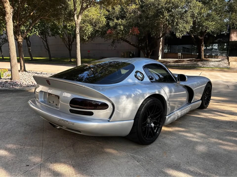 1998 Dodge Viper GTS 2nd Gen - Image 5 of 11