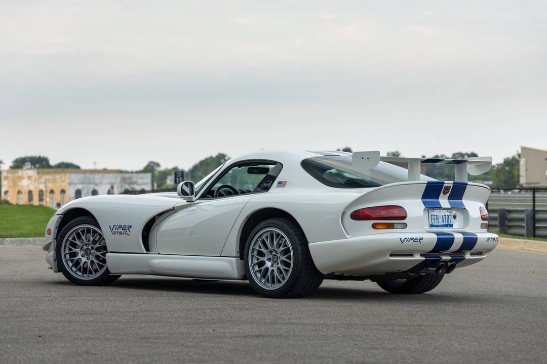 1998 Dodge Viper GTS 2nd Gen - Image 3 of 31