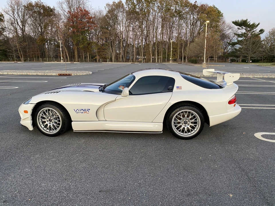 1998 Dodge Viper GTS 2nd Gen - Image 8 of 31