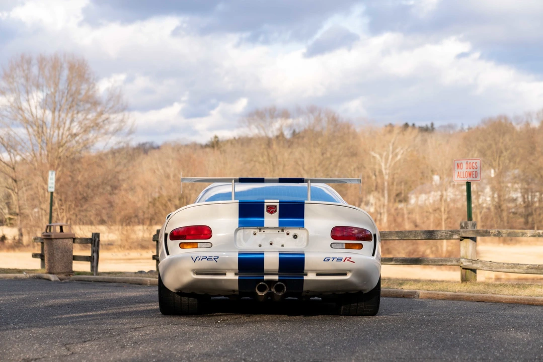 1998 Dodge Viper GTS 2nd Gen - Image 15 of 31