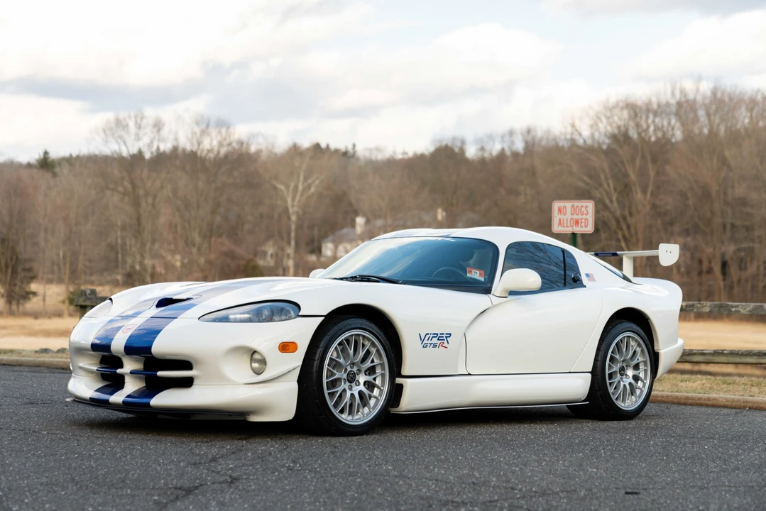 1998 Dodge Viper GTS 2nd Gen - Image 7 of 31
