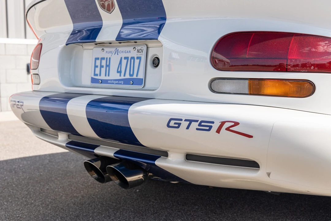 1998 Dodge Viper GTS 2nd Gen - Image 26 of 31