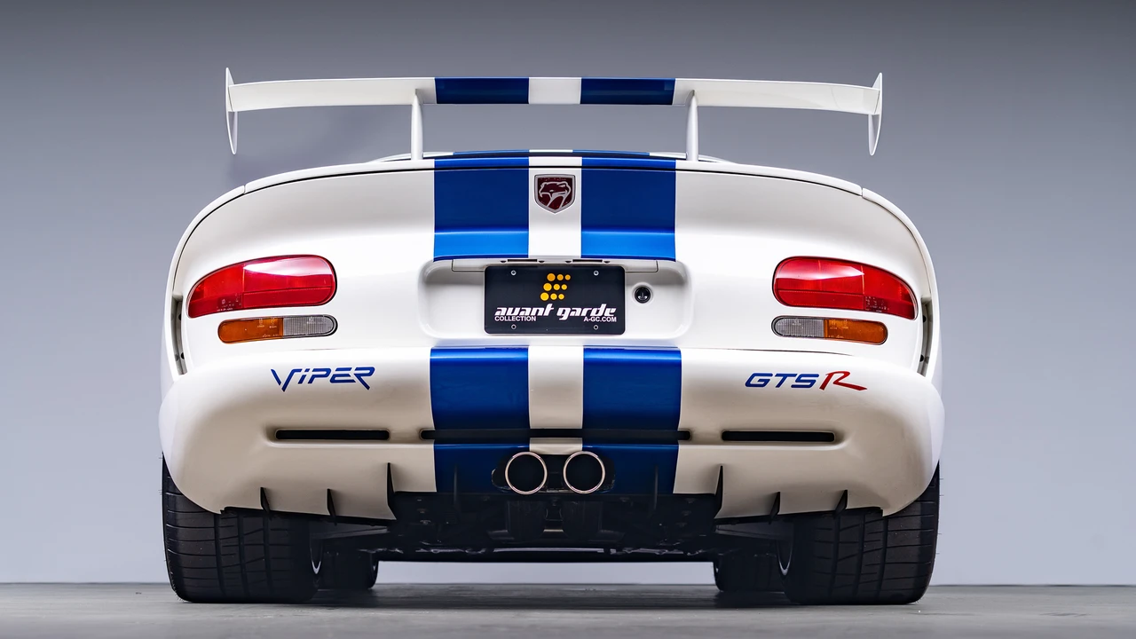 1998 Dodge Viper GTS 2nd Gen - Image 13 of 31