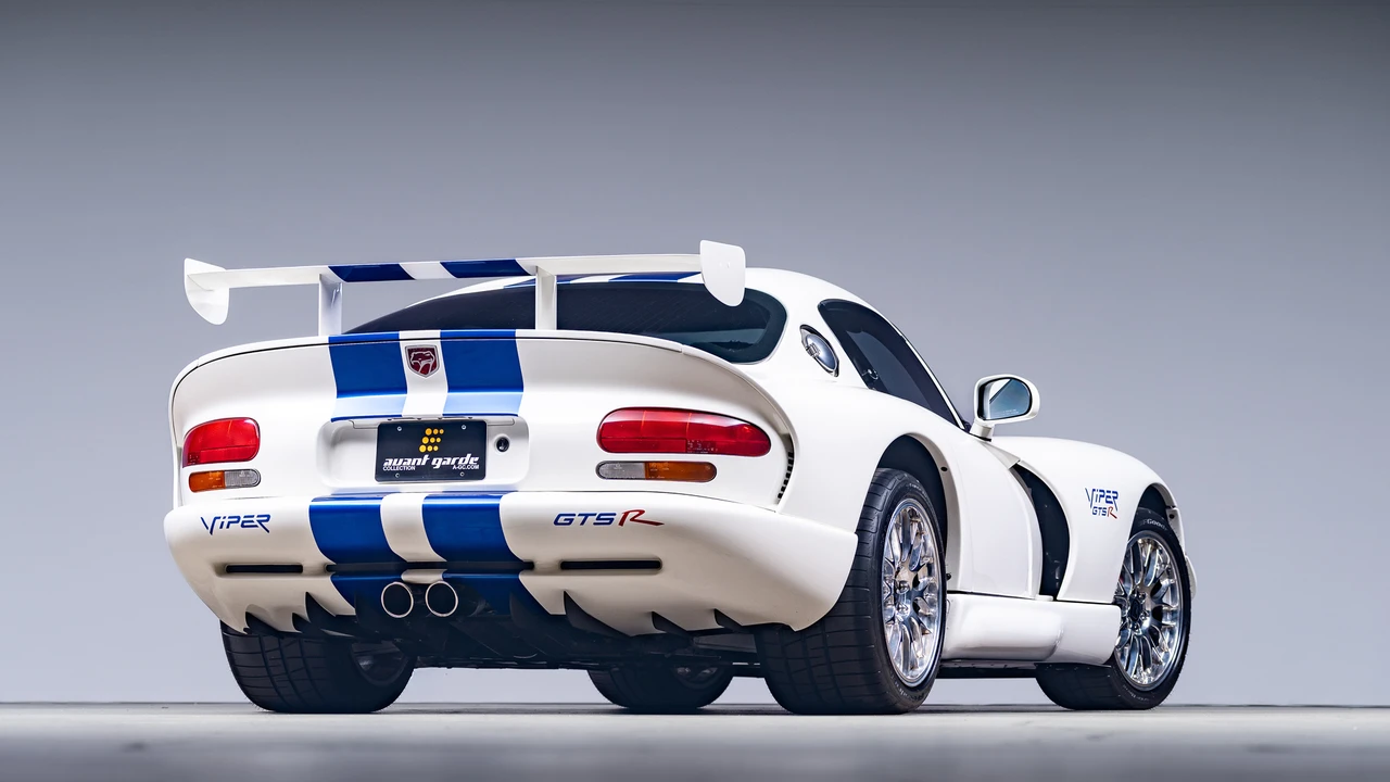 1998 Dodge Viper GTS 2nd Gen - Image 12 of 31