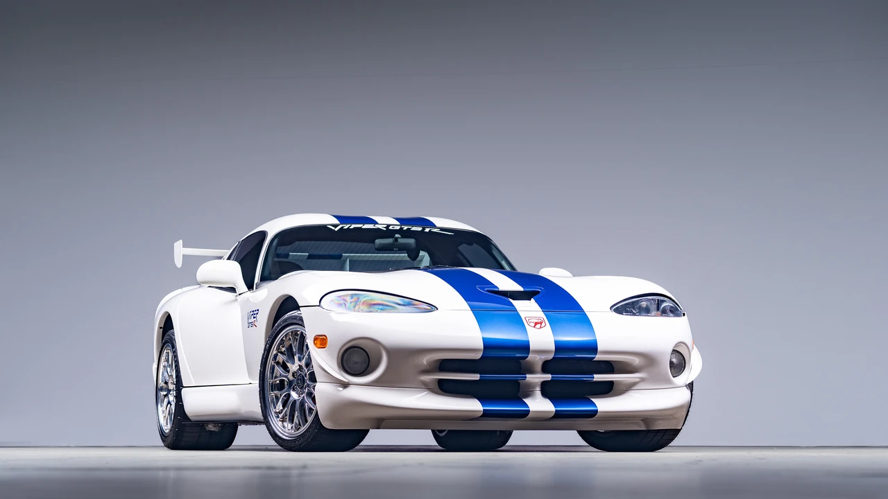 1998 Dodge Viper GTS 2nd Gen - Image 6 of 31