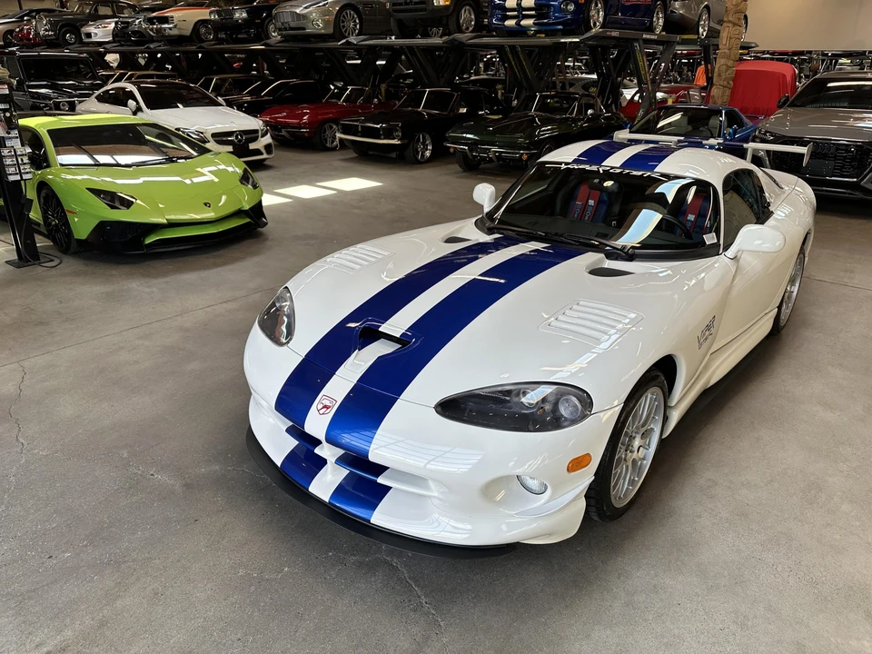 1998 Dodge Viper GTS 2nd Gen - Image 7 of 31