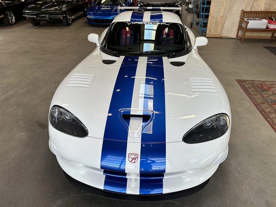 1998 Dodge Viper GTS 2nd Gen - Image 8 of 31