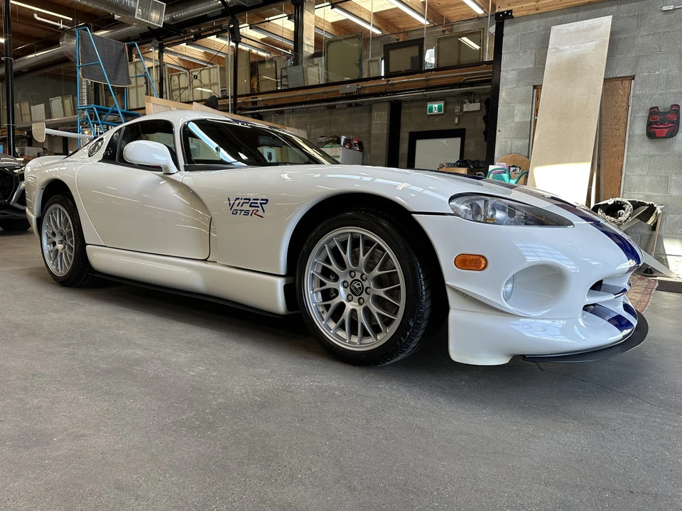 1998 Dodge Viper GTS 2nd Gen - Image 9 of 31