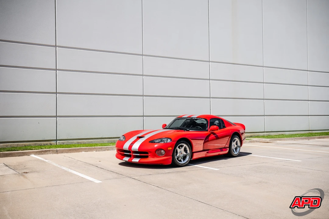 1998 Dodge Viper GTS 2nd Gen - Image 19 of 31