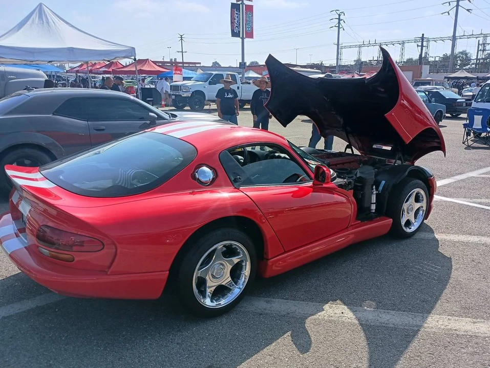 1998 Dodge Viper GTS 2nd Gen - Image 3 of 9