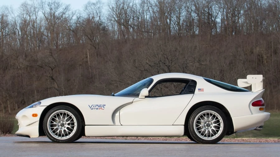 1998 Dodge Viper GTS 2nd Gen - Image 2 of 12