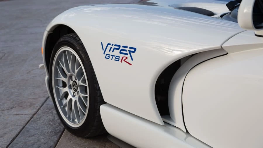 1998 Dodge Viper GTS 2nd Gen - Image 11 of 12