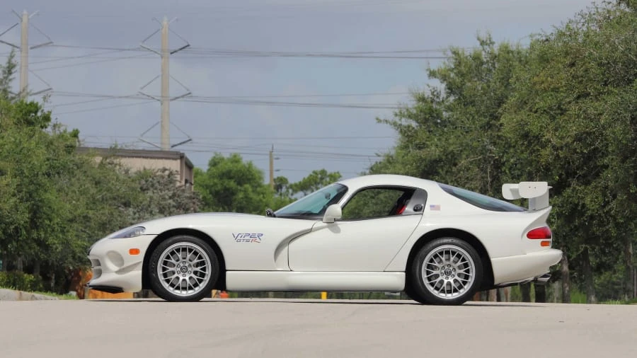 1998 Dodge Viper GTS 2nd Gen - Image 2 of 12