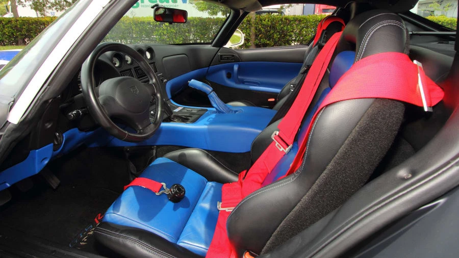 1998 Dodge Viper GTS 2nd Gen - Image 4 of 12
