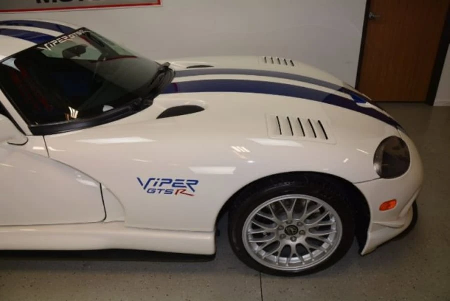 1998 Dodge Viper GTS 2nd Gen - Image 8 of 8