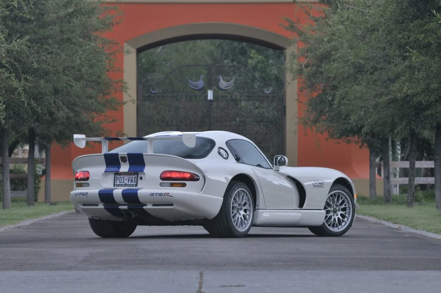 1998 Dodge Viper GTS 2nd Gen - Image 2 of 11