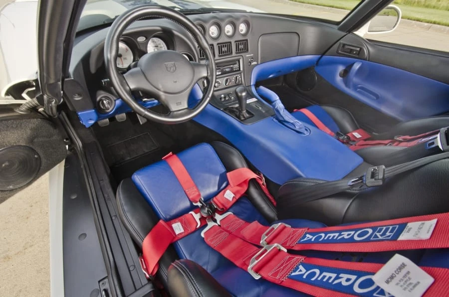 1998 Dodge Viper GTS 2nd Gen - Image 4 of 12