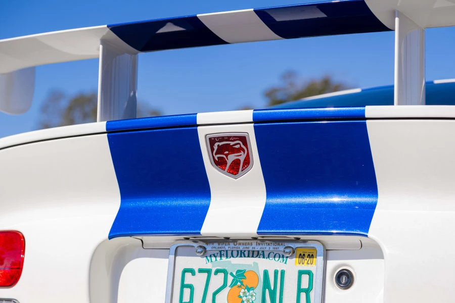 1998 Dodge Viper GTS 2nd Gen - Image 19 of 31