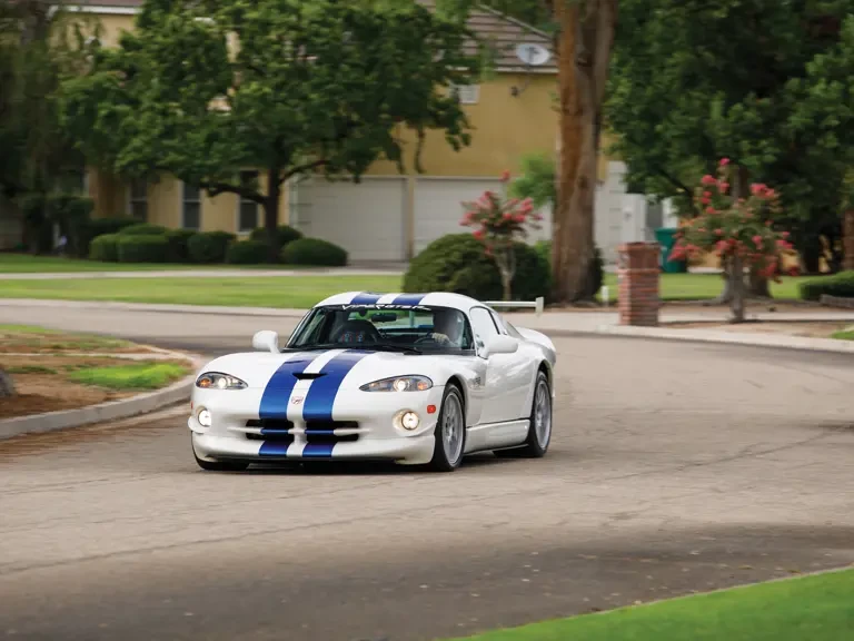 1998 Dodge Viper GTS 2nd Gen - Image 21 of 31