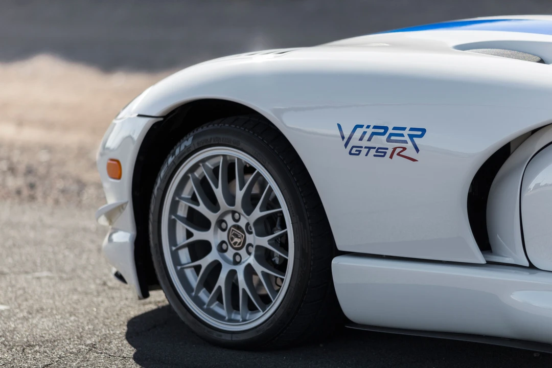 1998 Dodge Viper GTS 2nd Gen - Image 28 of 31