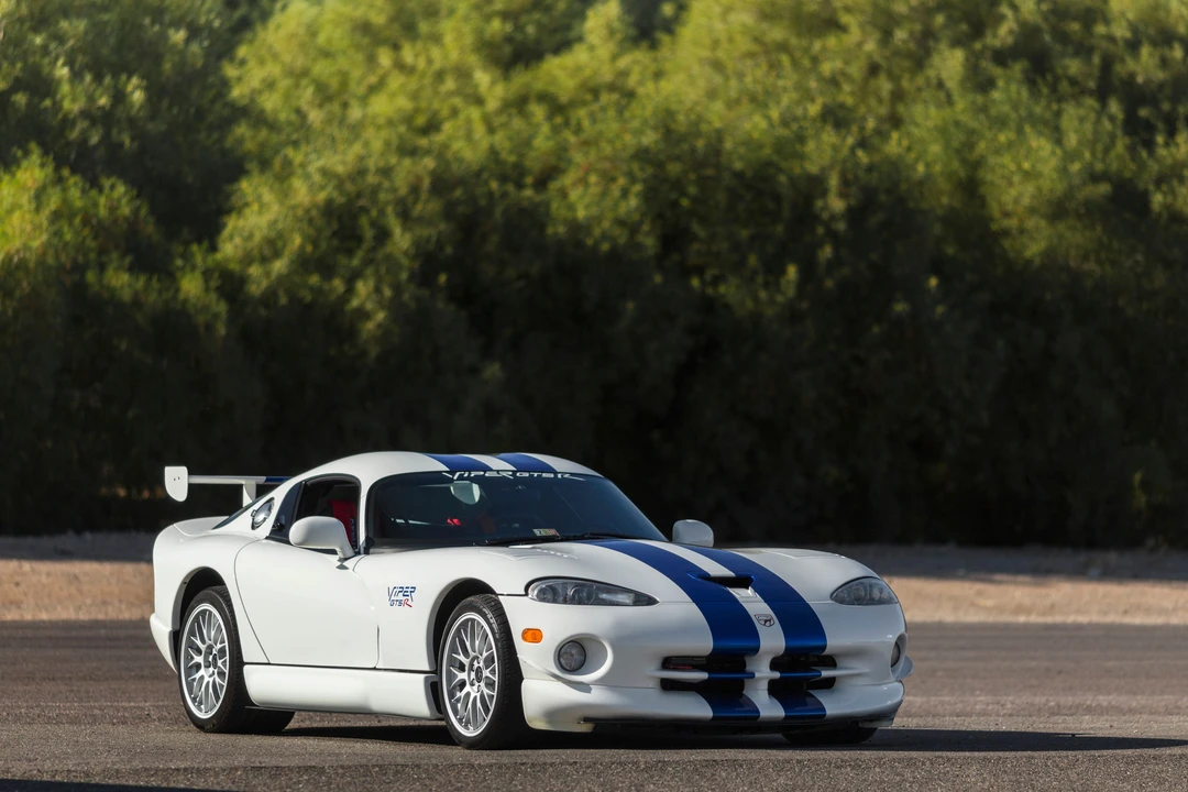 1998 Dodge Viper GTS 2nd Gen - Image 4 of 31