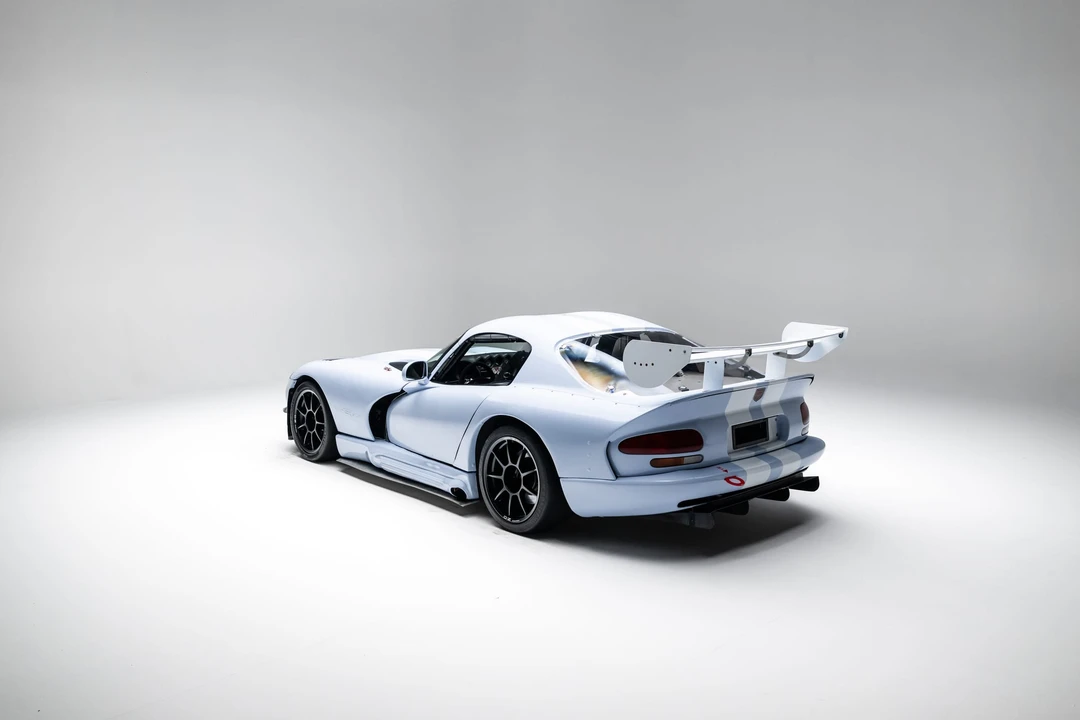 1998 Dodge Viper GTS 2nd Gen - Image 26 of 31