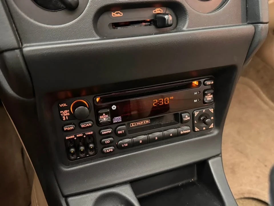 1998 Dodge Avenger Coupe - Image 17 of 20