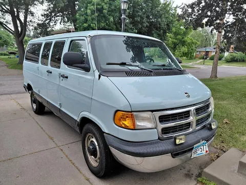 1998 Dodge B2500