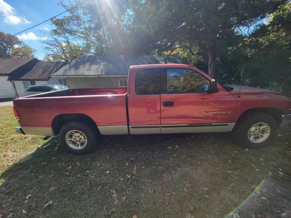 1998 Dodge Dakota 2nd Gen - Image 3 of 10